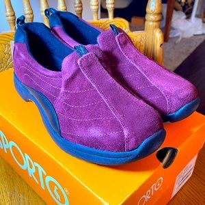 New in Box!! Sporto Willa Size 8